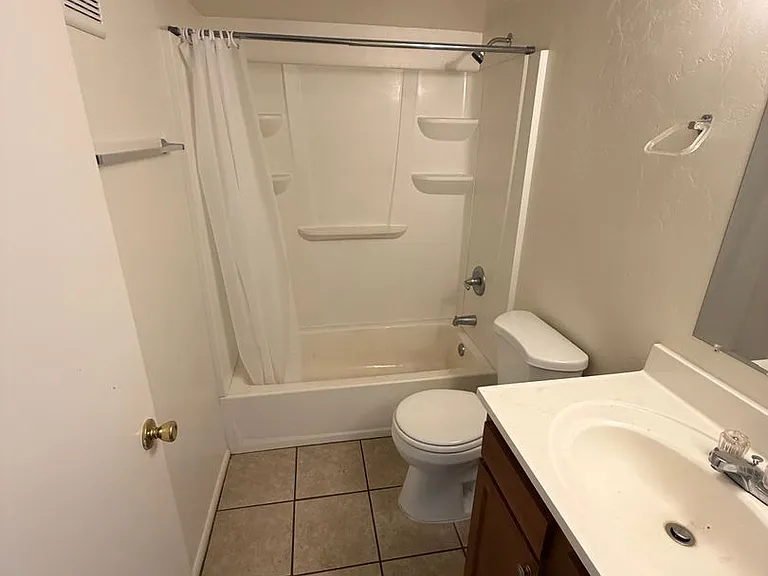 3802 E Monte Vista Dr — Photo 20