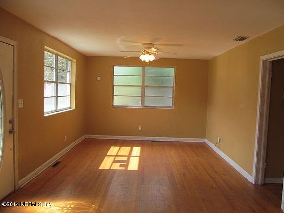 2nd image of 1762 Embassy Dr