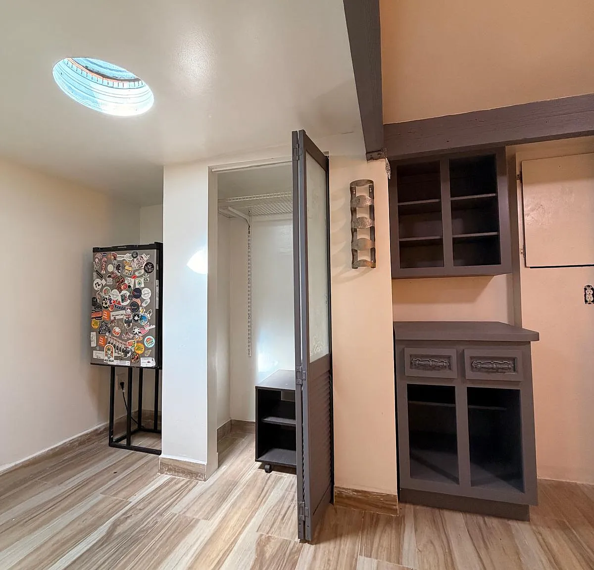 Studio, 500 sqft, $1,100 — Photo 3