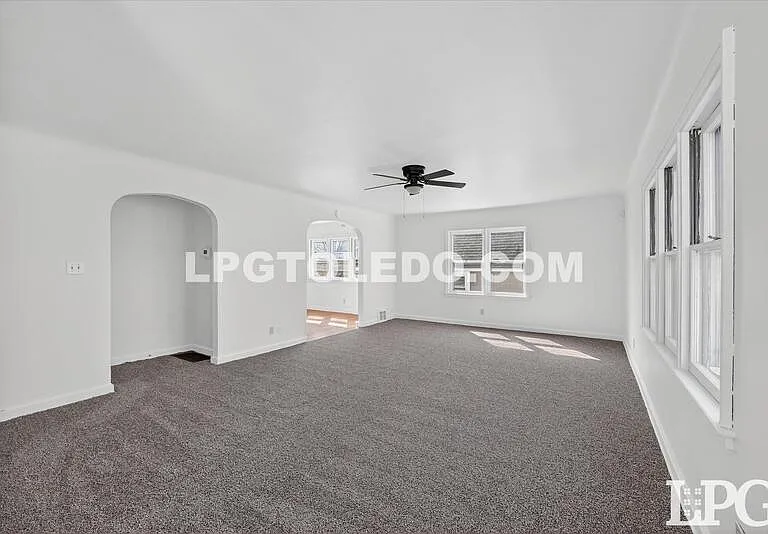 4124 Vermaas Ave — Photo 3