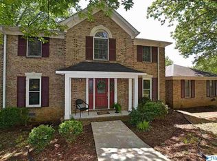 2700 Gawain Rd SE, Huntsville, AL 35803