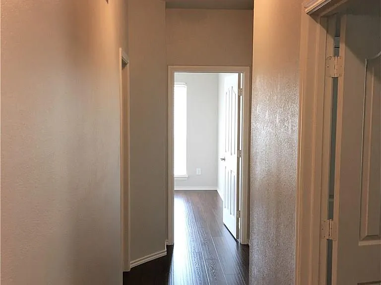 8004 Ranchvale Ln — Photo 19
