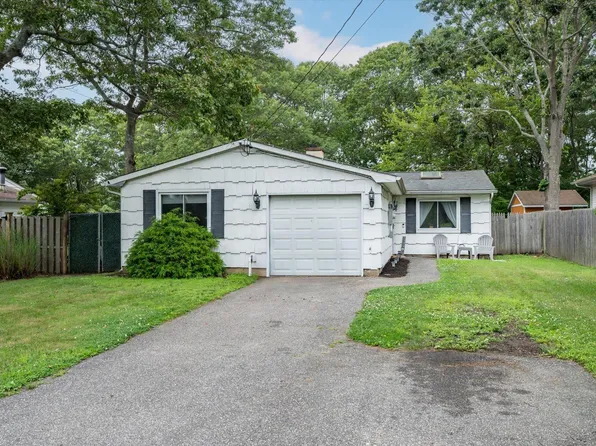 111 Riverside Avenue, Mastic Beach, NY 11951