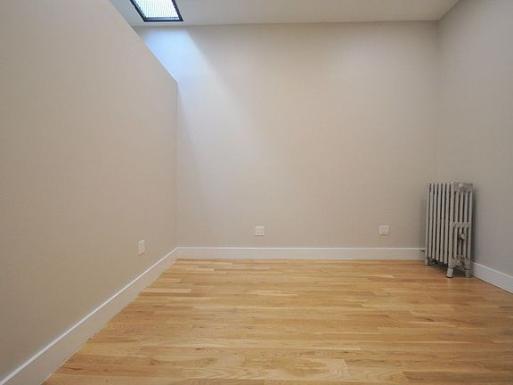 4th image of 303 Flatbush Ave #3B
