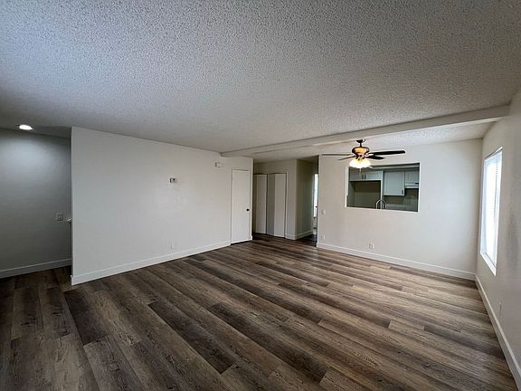 3rd image of 13441 Tracy St APT 9