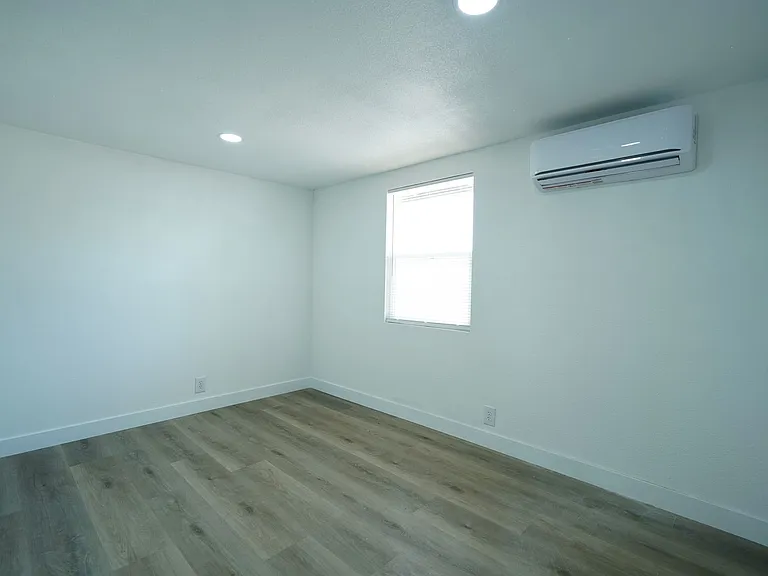 1006 Beverly Rd — Photo 15