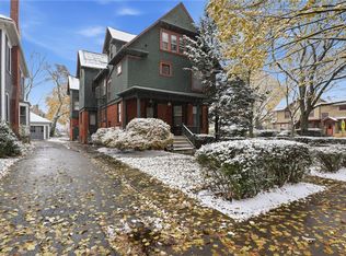 98 Barrington St #560, Rochester, NY 14607