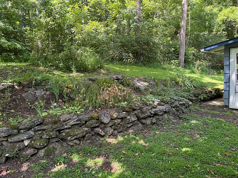 Fuller Huskins Rd — Photo 33