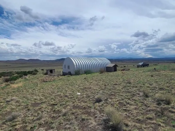 3 County Road N3365, Vernon, AZ 85940