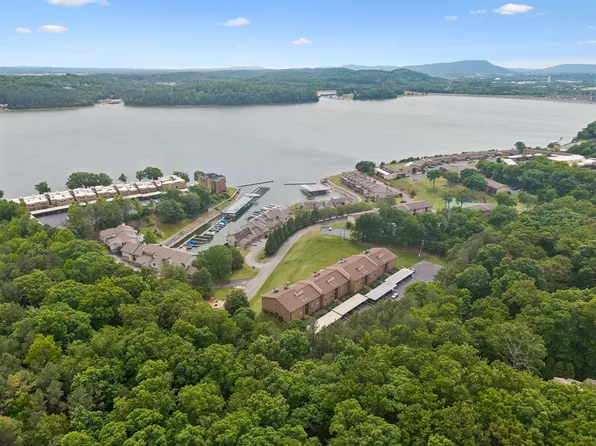 4319 Lakeshore Ln Unit 301, Chattanooga, TN 37415