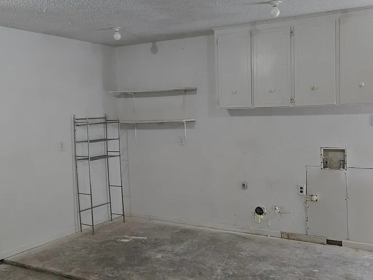 2909 Cypress Dr — Photo 23