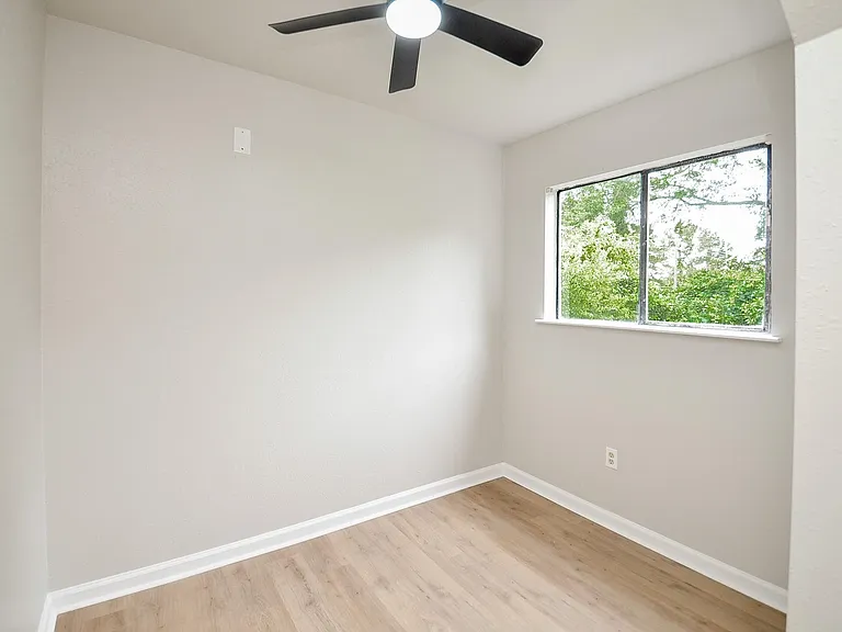 9903 Bromel Station St — Photo 27