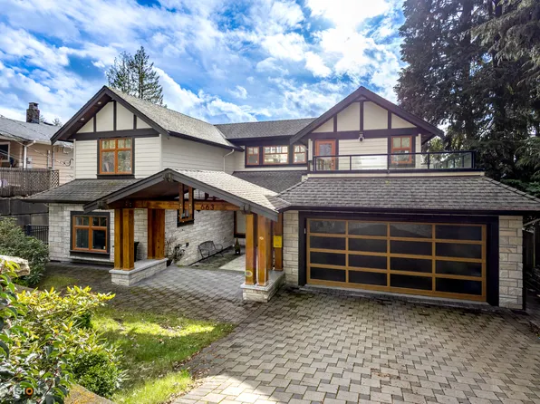 663 Montroyal Blvd, North Vancouver, BC V7R 2G2