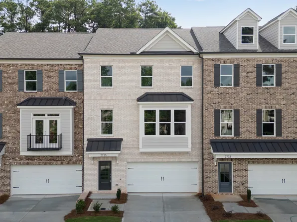2735 Hallwood Ln, Suwanee, GA 30024