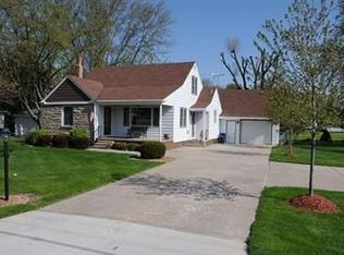 11370 W 93rd Ave, Saint John, IN 46373