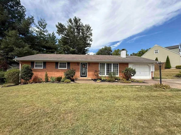 7808 Meadowview Dr, Evansville, IN 47710