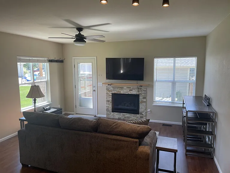 2955 W Stuart St #9 — Photo 10