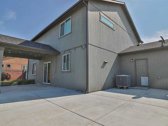 4th image of 6201 Teak Ln