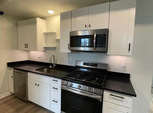 1013 Saint Paul St #3B, Baltimore, MD 21202