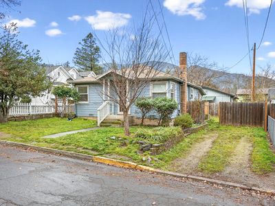 303 Garfield St, Ashland, OR, 97520