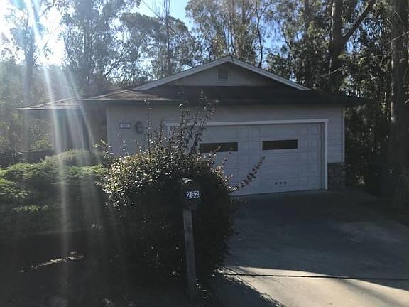 2nd image of 262 El Granada Blvd