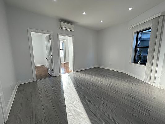 4th image of 51-66 48th St #2