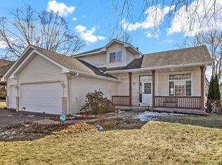 5545 157th St N, Hugo, MN 55038