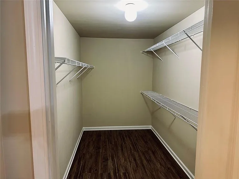 13364 Canary Ln — Photo 11