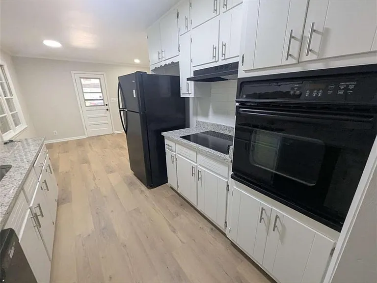 4020 Kelden Ct — Photo 8
