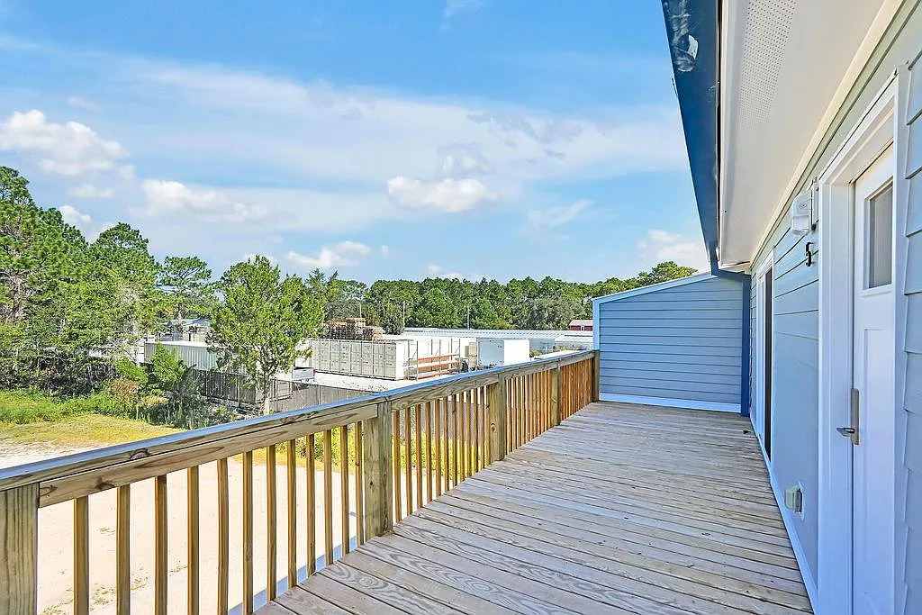 4583 Long Beach Rd SE — Photo 2