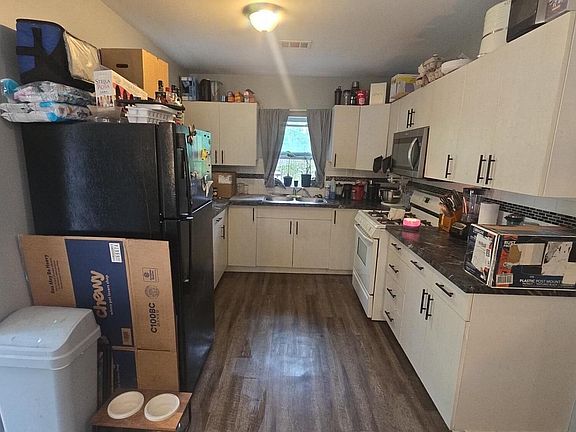 4th image of 2282 S Dangl Rd
