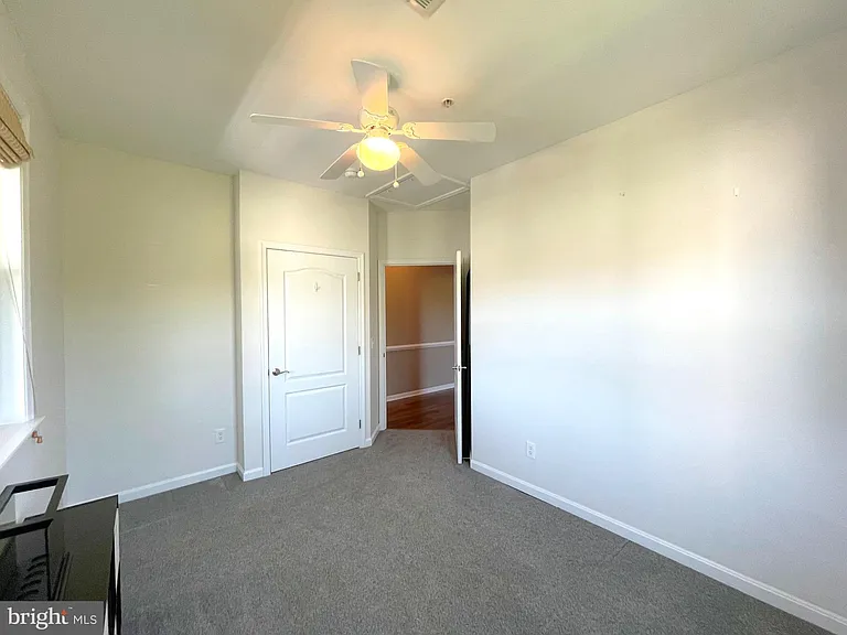 634 Oyster Bay Pl — Photo 15