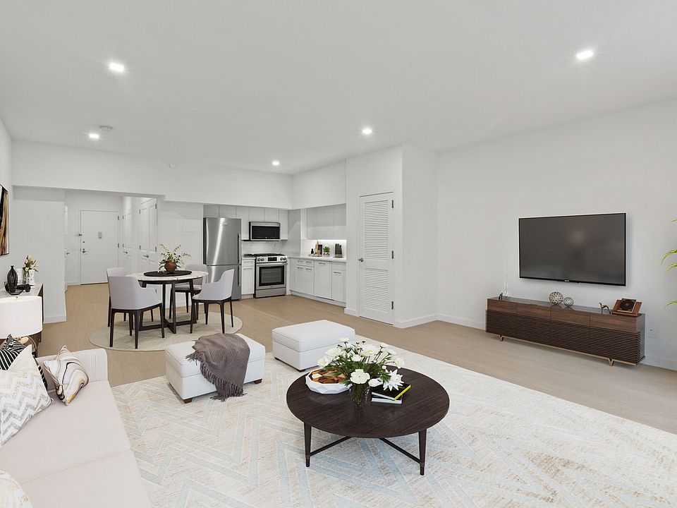 1st image of 20 West St APT 5H