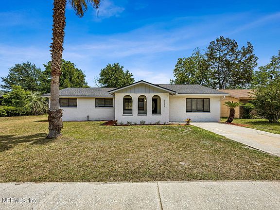 2nd image of 11055 BACALL Road W
