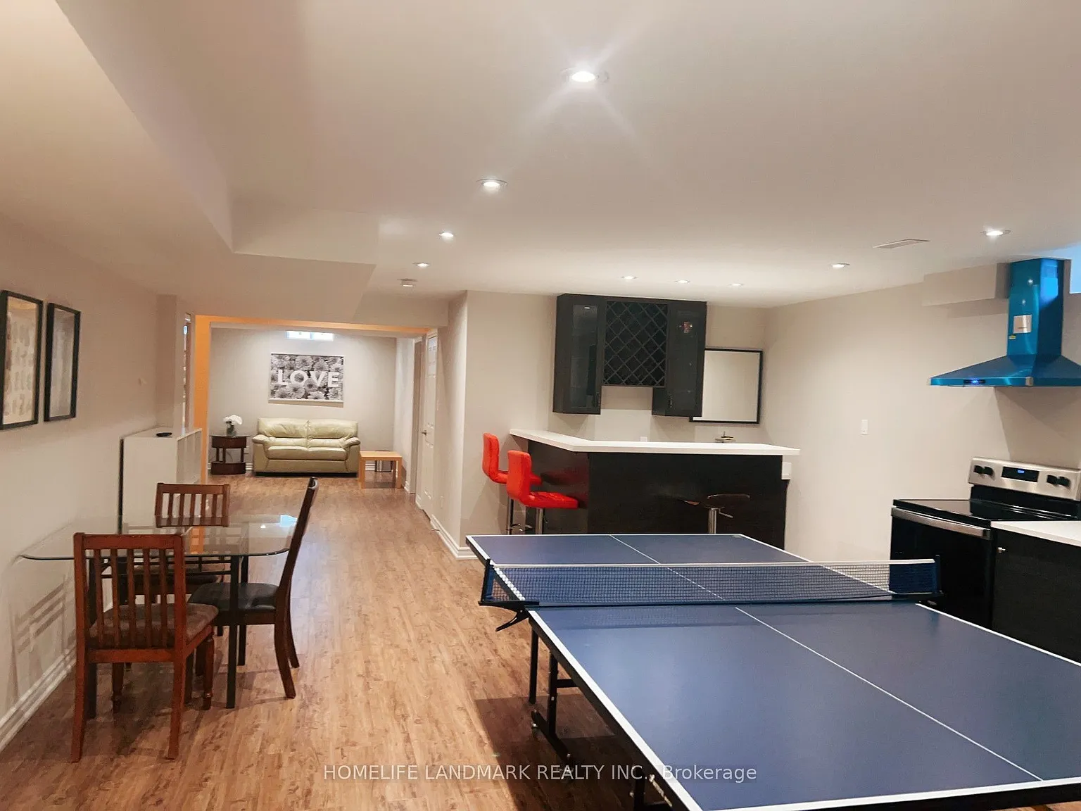 2 bed, $1,799 — Photo 2