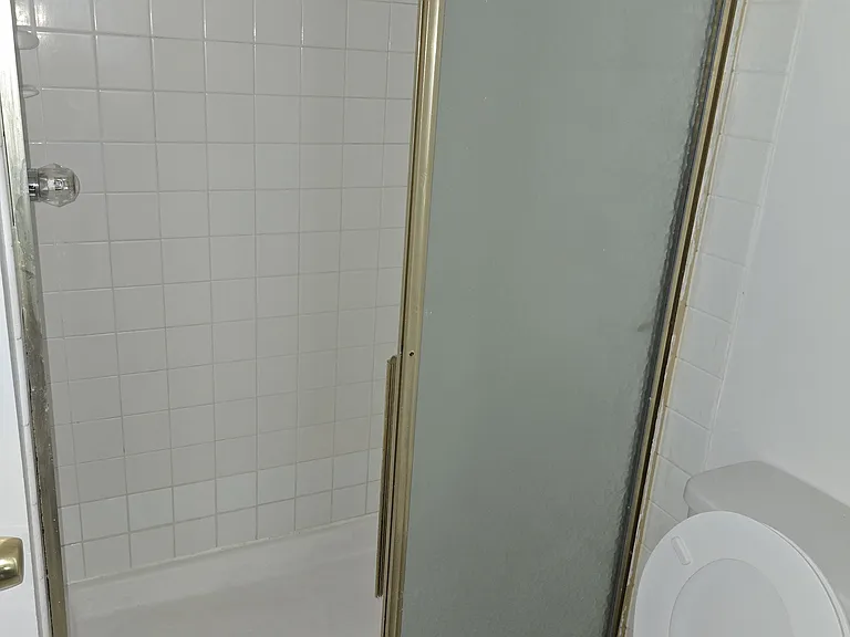 7528 E Roosevelt Blvd #2 — Photo 3