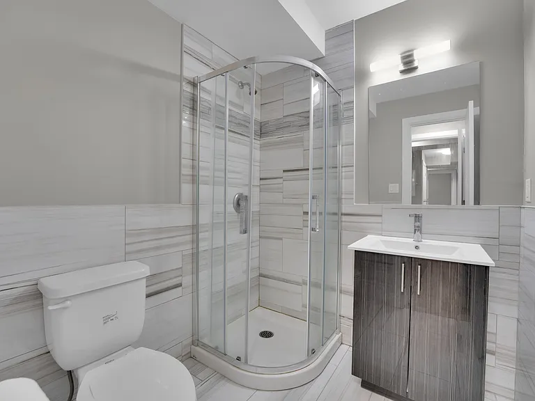 59 Russell Ave #4 — Photo 19