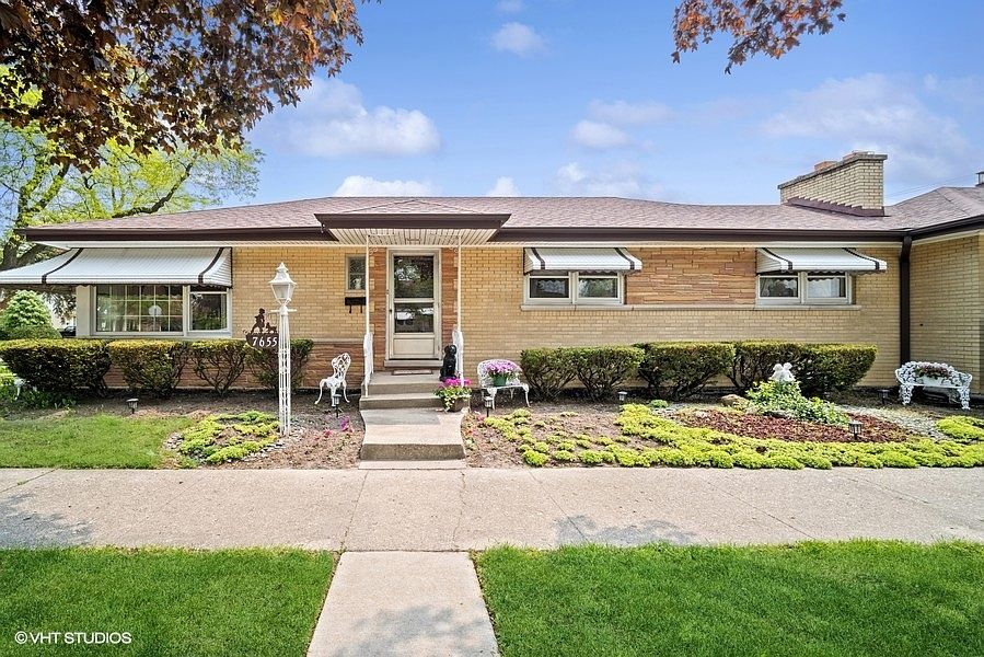 7655 Le Claire Ave, Skokie, IL 60077 Zillow