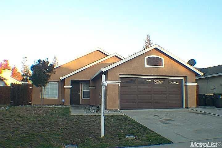 1st image of 2322 Oak Hill St