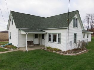 4293 Hagerstown St, Carrollton, OH 44615