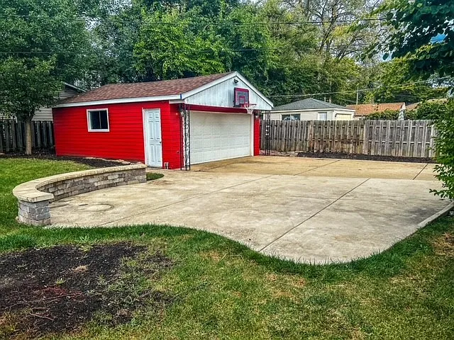 416 S Forrest Ave — Photo 15