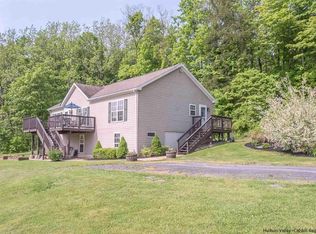 195 Churchland Rd, Saugerties, NY 12477