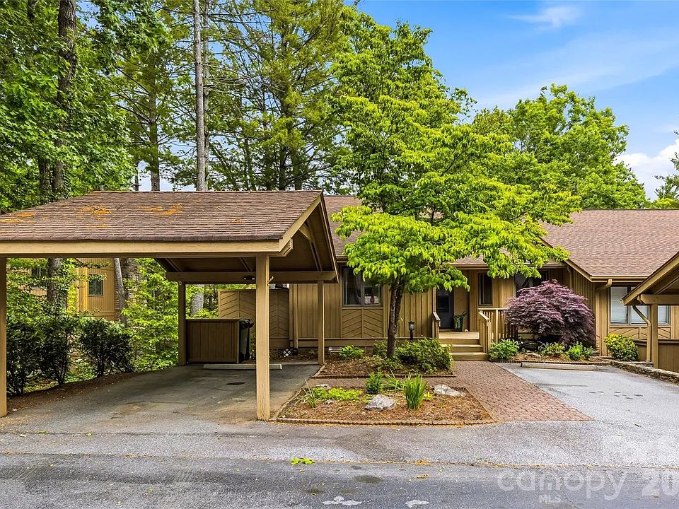 1st image of 205 N Scarlet Oak Ln