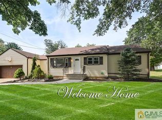 25 Farms Rd, East Brunswick, NJ 08816