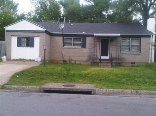 327 E Whiteside St, Springfield, MO 65807