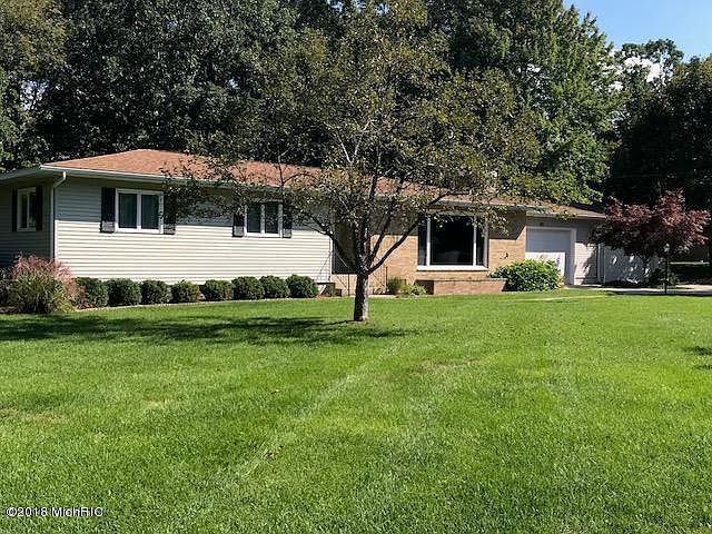 1st image of 919 Woodlawn Ave