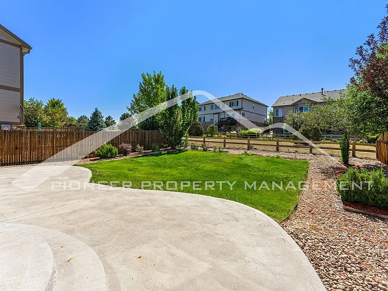 25004 E Pinewood Pl — Photo 19