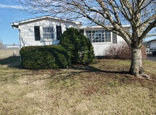 409 Hillside Dr, Georgetown, IL 61846