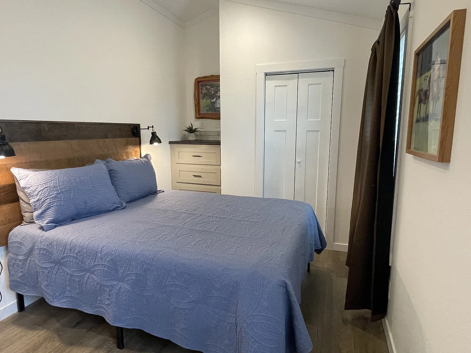 5040 Rustic Lane - D — Photo 3