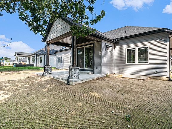 4th image of 54707 Salem Farms Ct #265